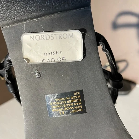 Steve Madden Daisey Sandals - Picture 7 of 8